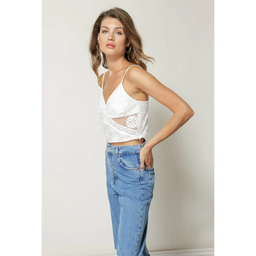 NWT! Line & Dot Lydia Lace Eyelit Romantic Cami Tank - Size Medium
